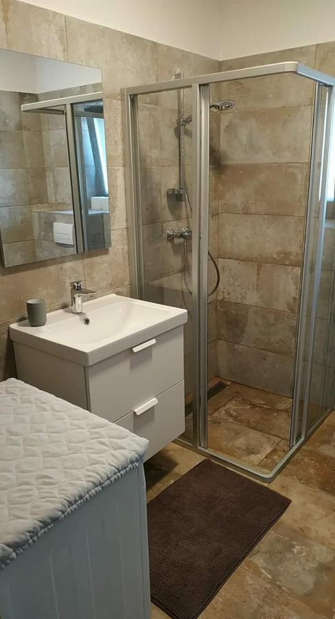 Lavender Apartment Balatonboglár المظهر الخارجي الصورة